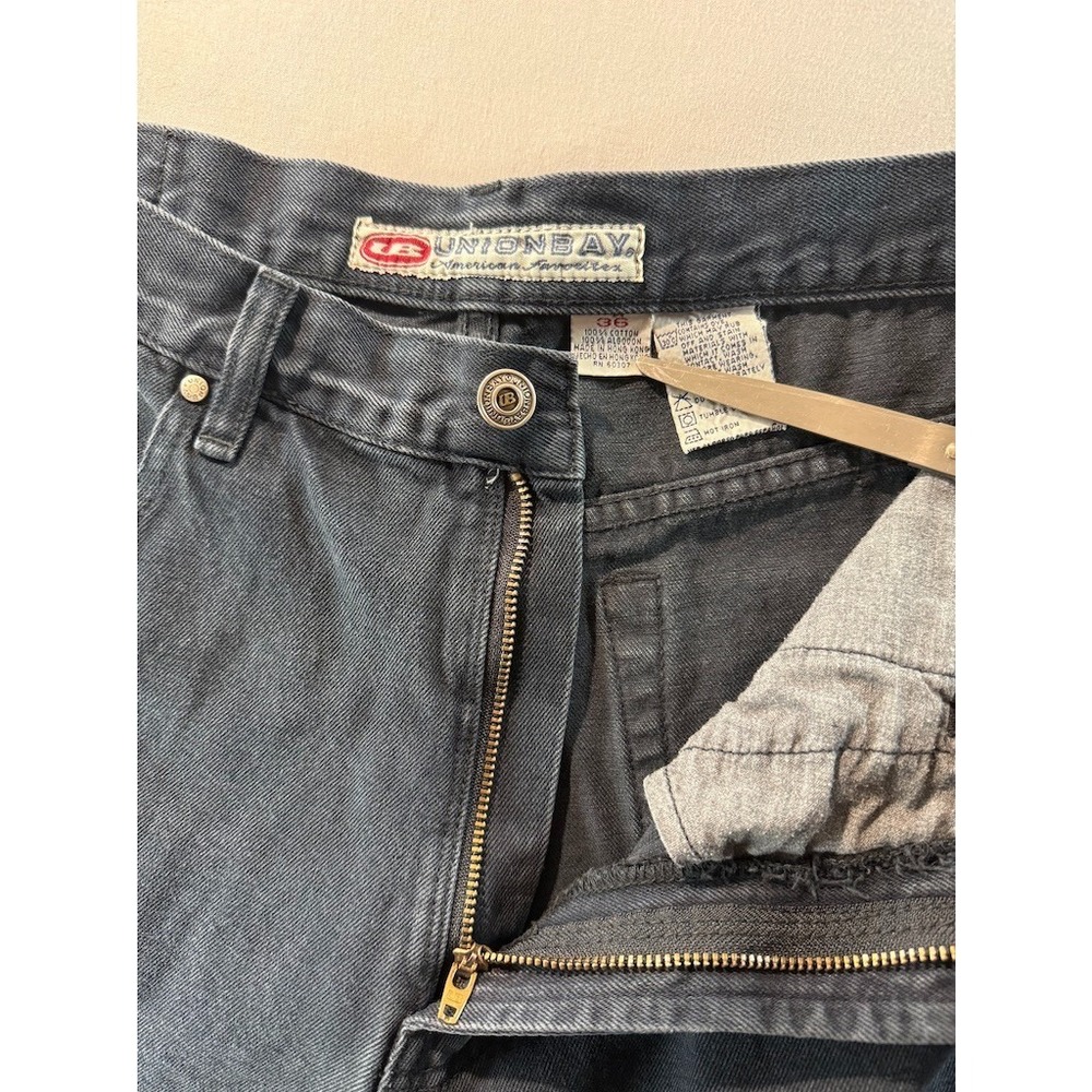 Vintage Unionbay Gray Denim Shorts Mens 36 Y2K Skater Loose Fit - Picture 2 of 7